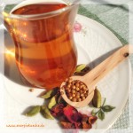 schoko-rosen-tee_energiekueche-de_rezept Verführerischer Schoko-Rosen-Tee