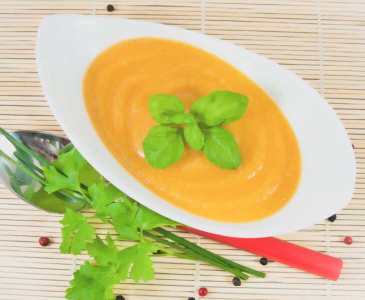 5-Elemente-Suppe mit Süßkartoffel