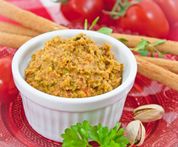 Pistazien-Tomaten-Dip