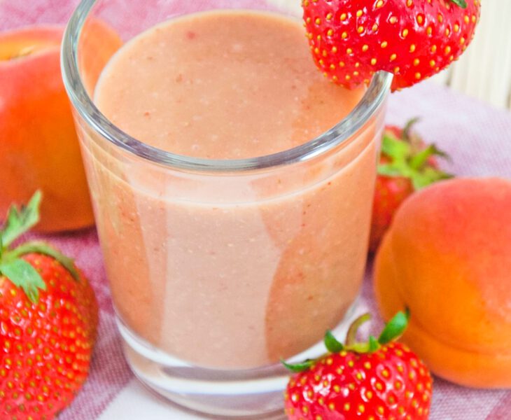 Erdbeer-Aprikosen-Smoothie
