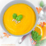 Rezept für Cremesuppe mit Kürbis und Karotten