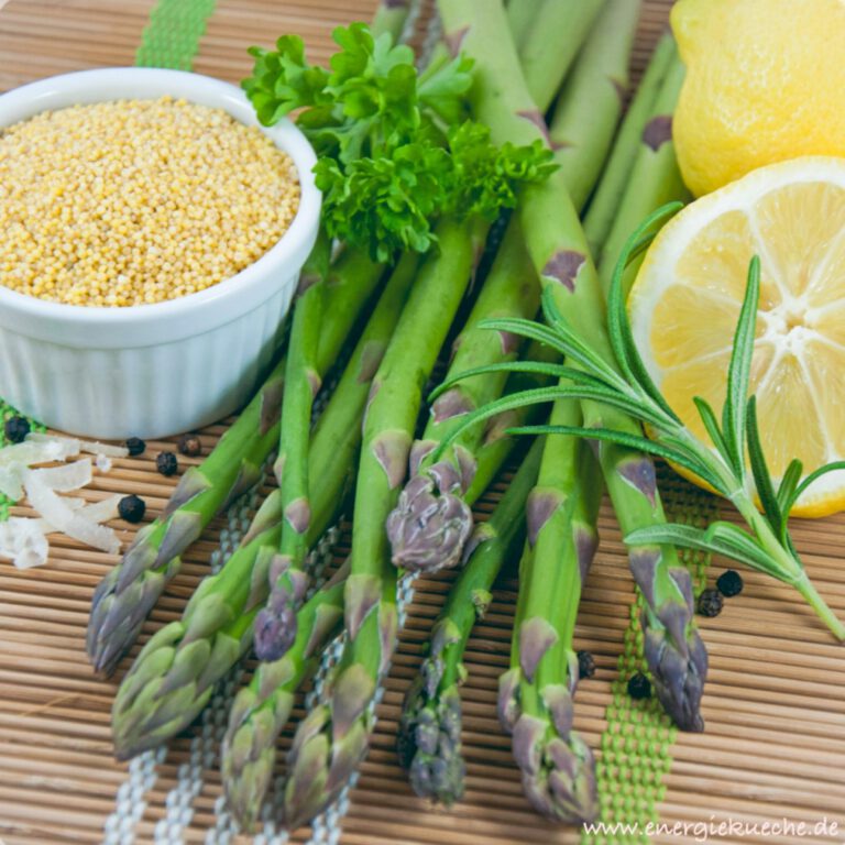 Gebackener grüner Spargel auf Hirse – Energieküche